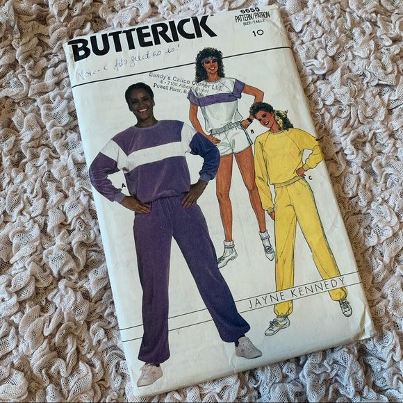 Vintage Sewing Patterns - Picture 4 of 8